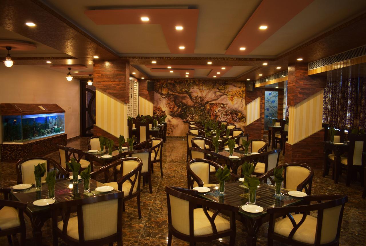 Hotel New Majestic Adźmer Zewnętrze zdjęcie