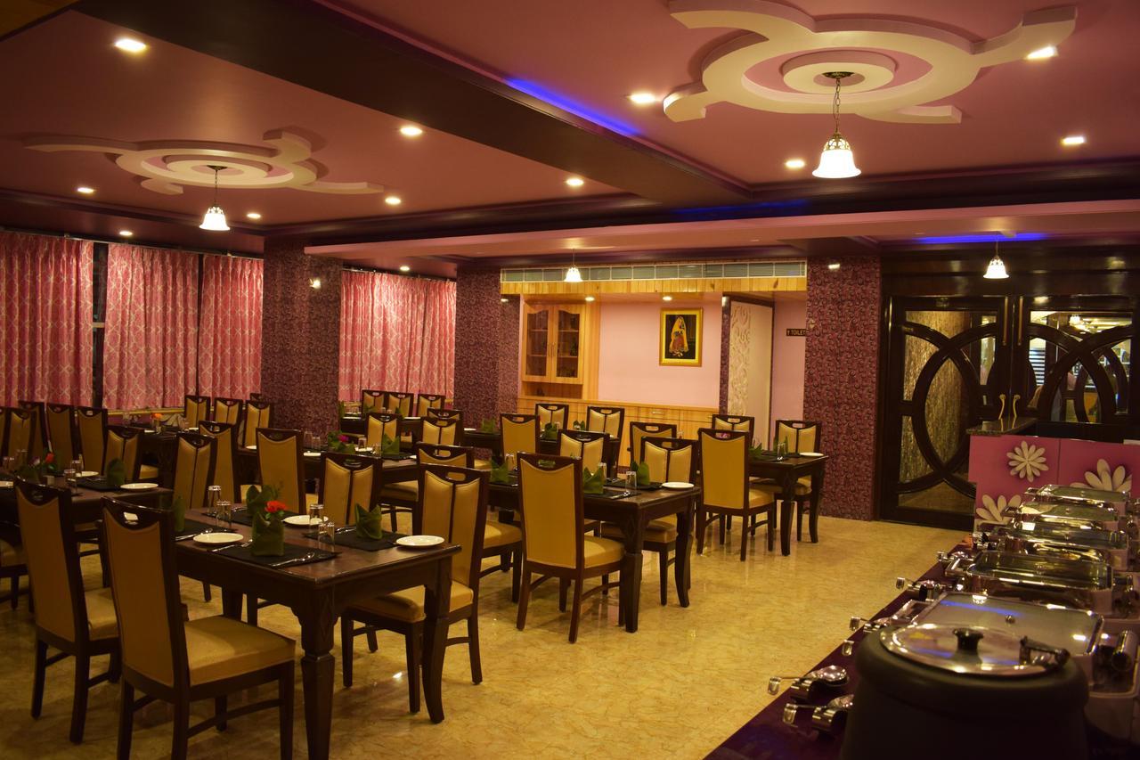 Hotel New Majestic Adźmer Zewnętrze zdjęcie